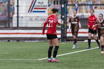 Bild 333 - wBJ FC St. Pauli - Walddoerfer SV : Ergebnis: 3:4